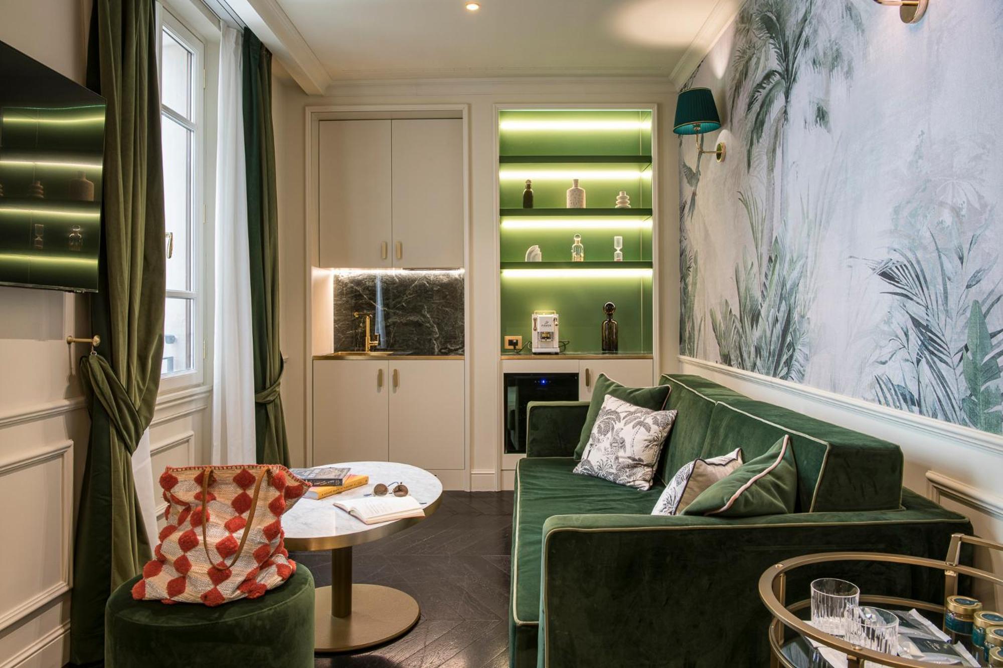 Hotel La Gemma فلورنس المظهر الخارجي الصورة A typical apartment at the hotel